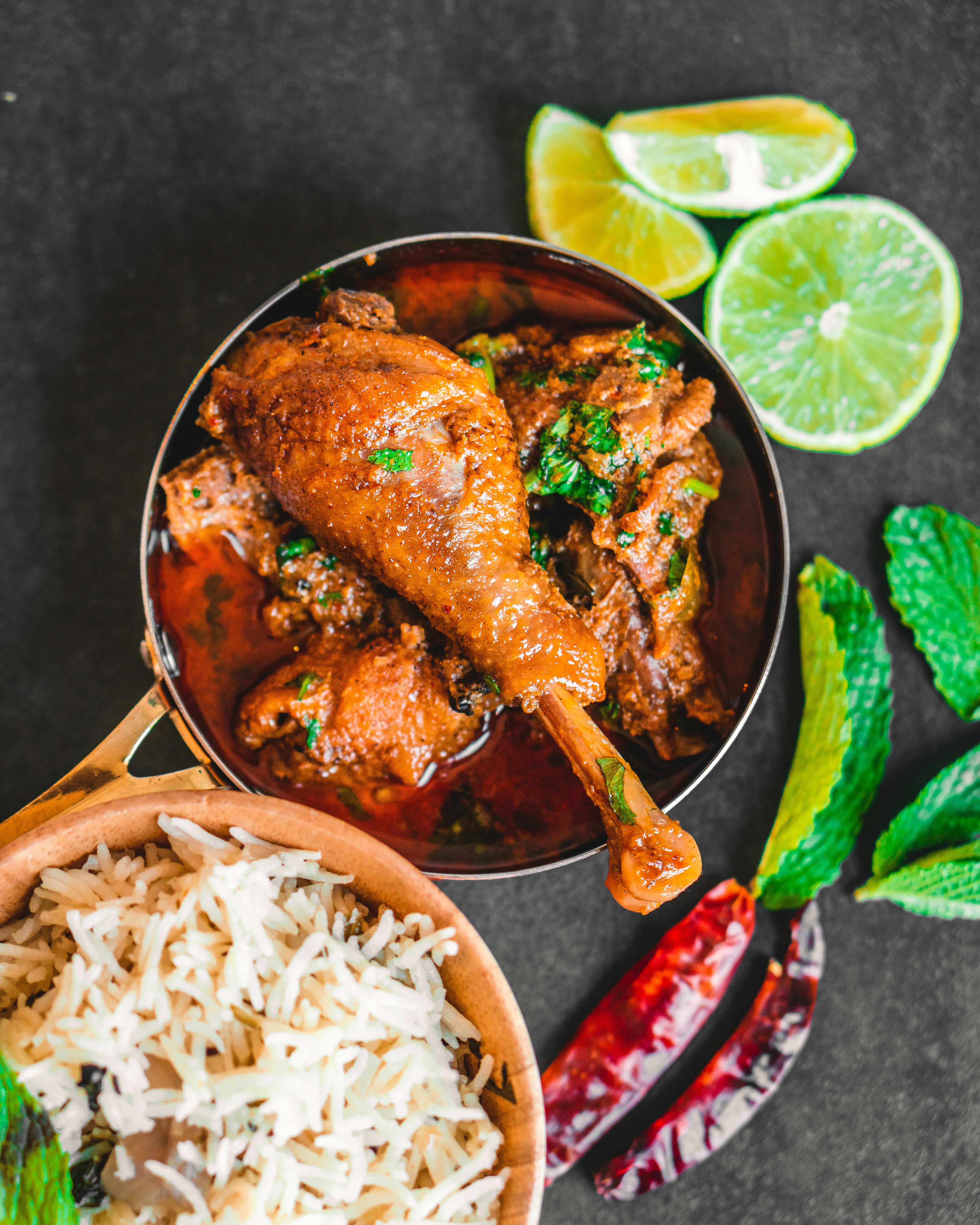 Authentic Indian restaurant in Edmonton Whyte Avenue - New Spice Grill